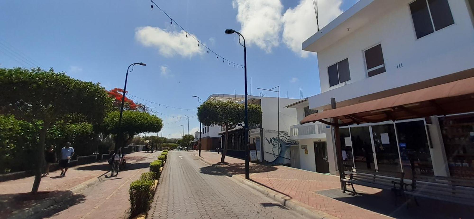 Historico Hostal Elizabeth Puerto Ayora  Luaran gambar